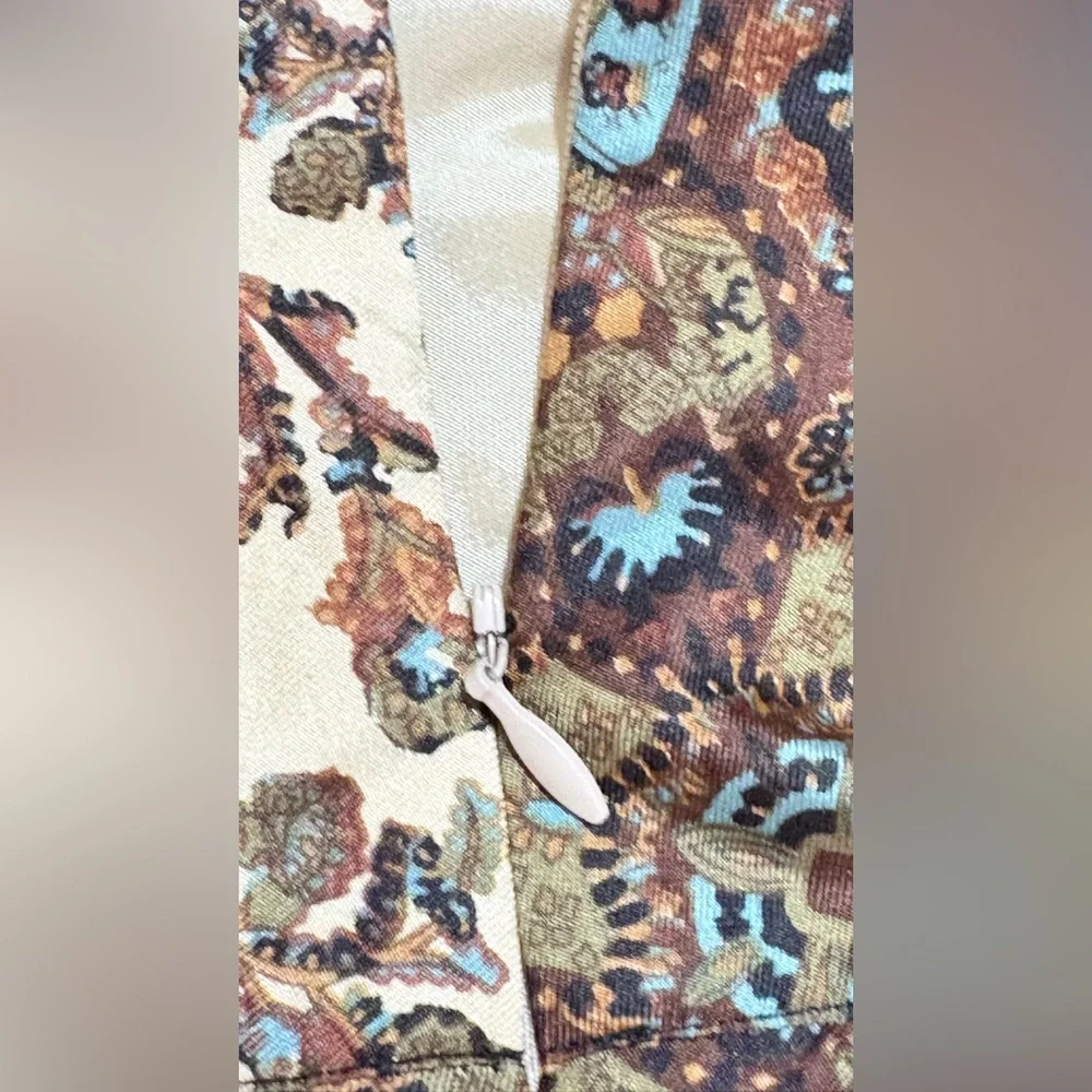 Banana Republic 100% Silk Paisley A-Line Skirt Brown Blue Size 0